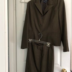 Suit skirt